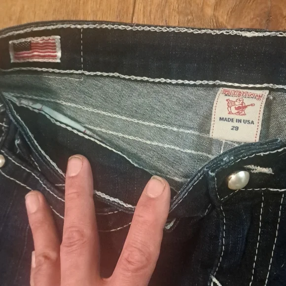 True Religion Bootcut Jeans dark wash - Picture 9 of 14